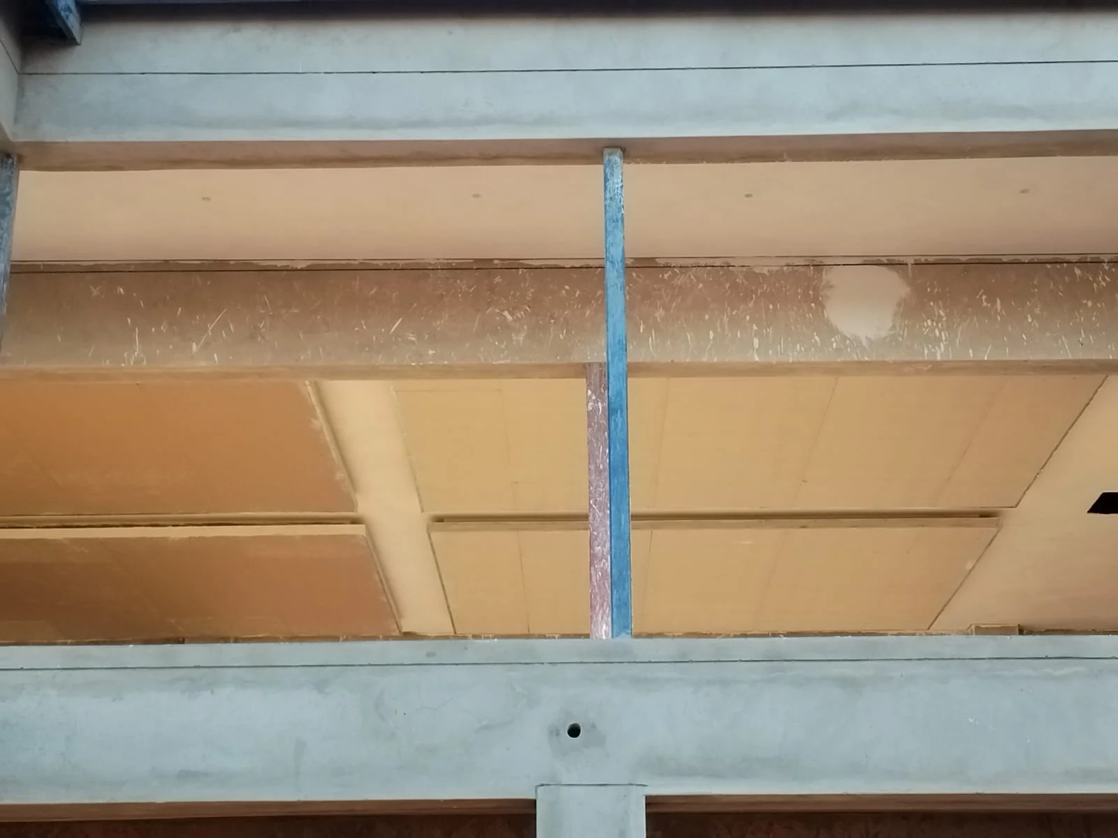 Ceiling construction detail by Z J Ceiling and Kitchen Masters